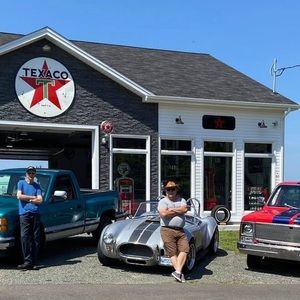 Meet your Posher, Glenn